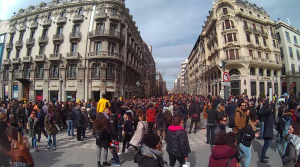 Vista general de la manifestación desde la plaza de Isabel la Católica. /Esther Godoy